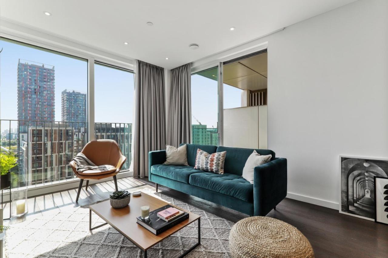 Ellie N Conys 3 Bedroom Apartment With 2 Bathrooms, An Ensuite, Kitchen And Balcony In Stratford Westfield Лондон Экстерьер фото